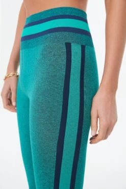 Green Marle Seamless Midi Pant -Outfit And Shoe Sales Store 0YzgScAqDCnyo5F2yMcZgqKSV0iddKxv 1