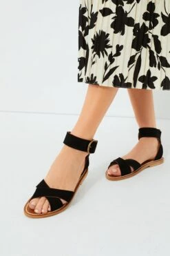 Black Loriane Sandals -Outfit And Shoe Sales Store 1KsUAdnCLIOVBJooqeO0TOmxq4CO1KSf 1