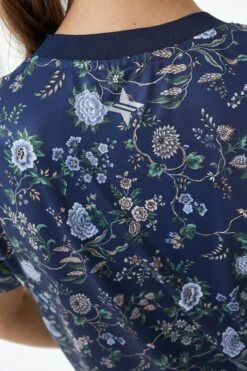 Navy Wildflower Short Sleeve Ryan Boyfriend Tee -Outfit And Shoe Sales Store 24nubl7yR3FgfA2Gtt3z7iel1qTQewMJ 1