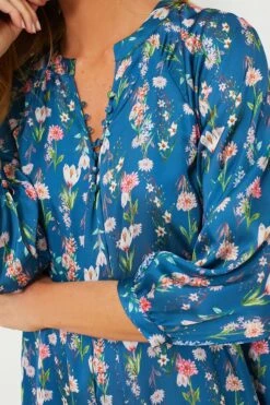 Navy Floral Zoe Maxi Dress -Outfit And Shoe Sales Store 2vAqYm5fjKVPLZHS2HYi5leq4DsSXo9a 1