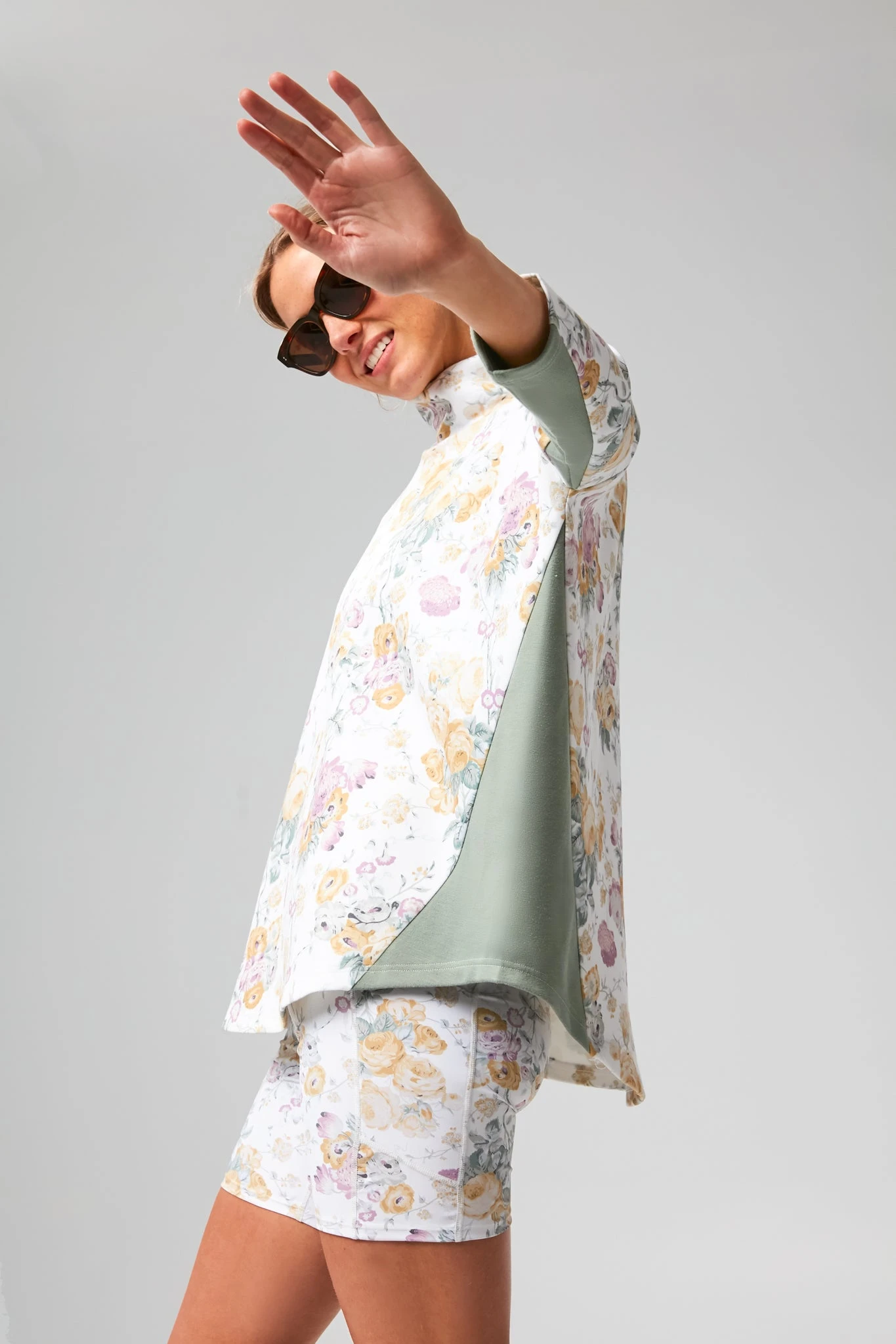 Meadow Green Chintz Ally Swing Sweatshirt 1 Meadow Green Chintz Ally Swing Sweatshirt