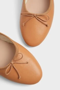 Loeffler Randall Caramel Leonie Soft Ballet Flats -Outfit And Shoe Sales Store 84LhVcC6QhW072zr9R5dcpcRkoDKl8wL 1