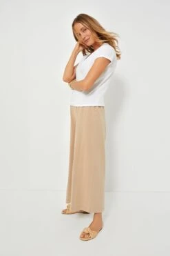 White Modern V Neck Tee 11 White Modern V Neck Tee -Outfit And Shoe Sales Store 8nvx7DwF39WjBJGlnZI4cJxdkHrTojXX 1