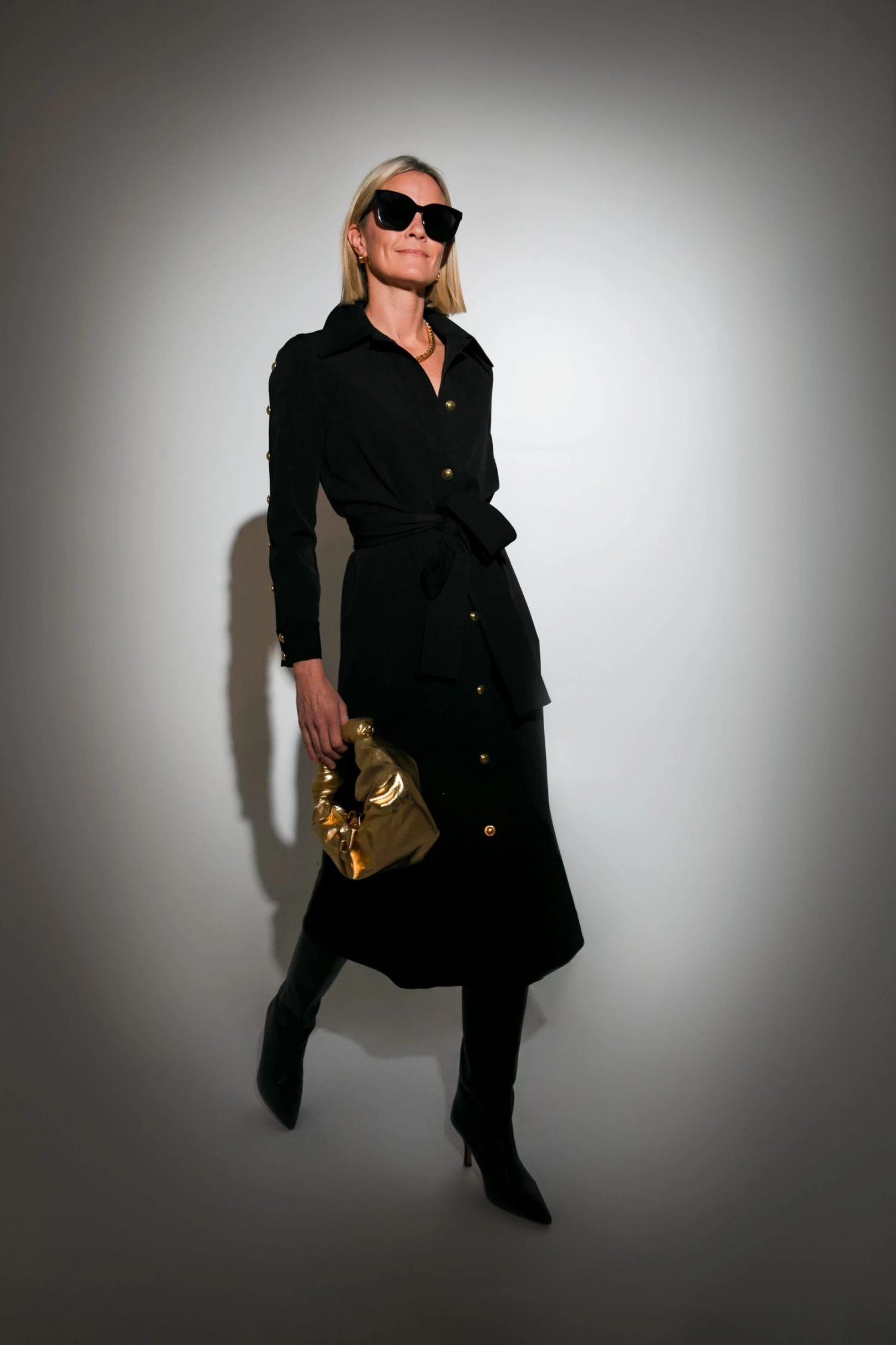 Black And Grey Gia Sunglasses 3 Black And Grey Gia Sunglasses - Image 3