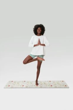 Fresh Buds Yoga Mat -Outfit And Shoe Sales Store ByHTYsnfnDRlrtIUOTe3woTX56FOW5DE 1