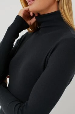 Vineyard Vines Jet Black Heritage Rib Turtleneck -Outfit And Shoe Sales Store EsCz4xyAWPQ8MYjJYrO0q4TBCbr8HJjC 1