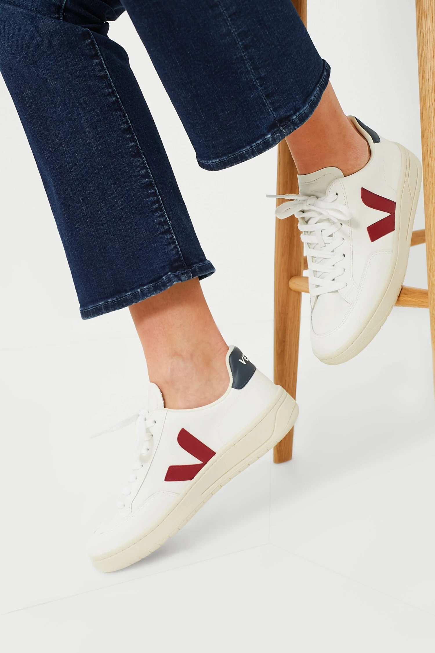 Veja Extra White Marsala Nautico V-12 Sneakers 2 Veja Extra White Marsala Nautico V-12 Sneakers - Image 2