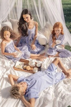 Kid's French Blue Seersucker Short Set -Outfit And Shoe Sales Store JwvYgRKkHk8egVEzodObCabx1BbKaIwx 1