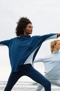 Navy And Breezy Blue Ally Swing Sweatshirt -Outfit And Shoe Sales Store Jz0lAB8QPaq6tyZJneOmaRM03gwSByAt 1