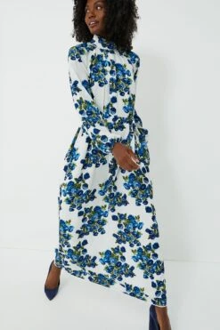 Blue Flower Bouquet Elanda Crepe Georgette Dress -Outfit And Shoe Sales Store LLJueyPowWv3ZFM6ajQdFd4Og8SN7kze 1