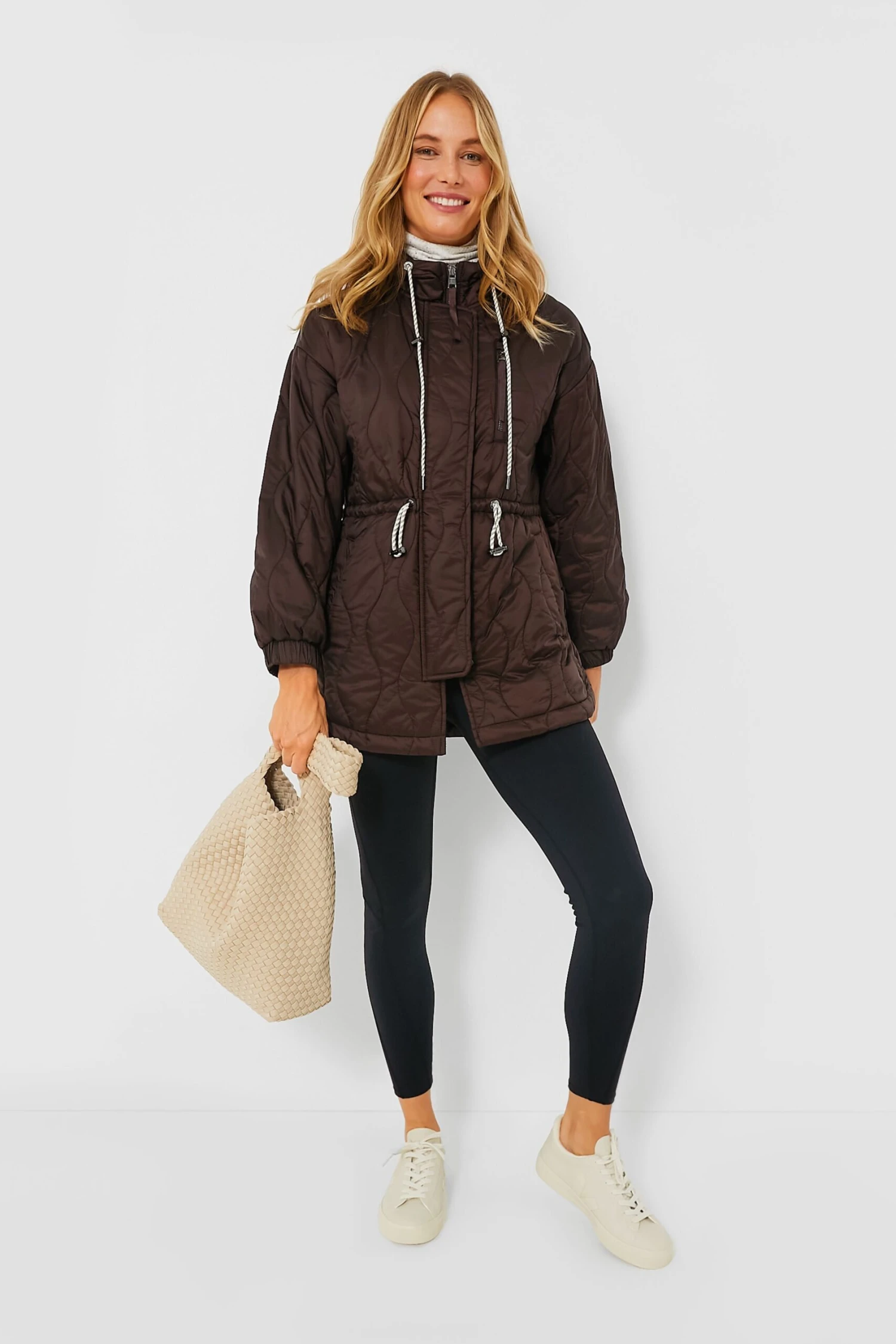 Varley Coffee Bean Caitlin Quilt Jacket 2 Varley Coffee Bean Caitlin Quilt Jacket - Image 2