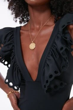 Black Siena Ruffle Scallop One Piece -Outfit And Shoe Sales Store LkeXZr4xlbQRz5mNSTYJPr4pjaaHB9UG 1