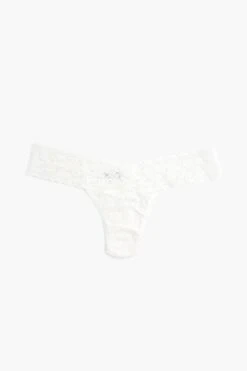 HANKY PANKY Marshmallow Signature Lace Low Rise Thong