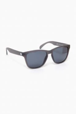 Black Headland Sunglasses -Outfit And Shoe Sales Store OwmK50WDHO9f9bFMxZzUTUu9bdSycUf0 1