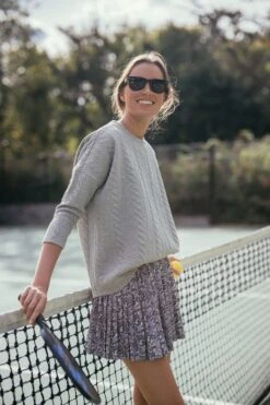 Gray Cable Ally Swing Sweatshirt -Outfit And Shoe Sales Store P5MPn3ZAUpczshiId0WKgTevgxzDbvN8 1