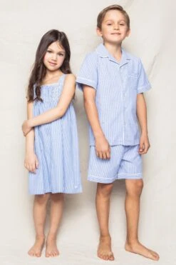 Kid's French Blue Seersucker Short Set -Outfit And Shoe Sales Store Pemo6qZSXTYabOi5V9Ai8f5ZsAAx4JiE 1