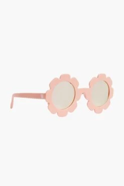 Peachy Keen Flower Sunglasses -Outfit And Shoe Sales Store SXRO6zyGVEyi5e45Pw8ZpcoGsewxlOeg 1
