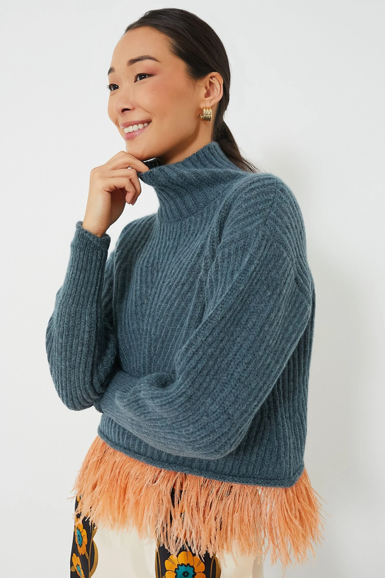 Ottanio High Kick Sweater With Feathers 1 Ottanio High Kick Sweater With Feathers