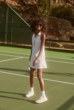 White And Red Sterling Tennis Dress -Outfit And Shoe Sales Store TI5awbWOgZjTbrrvC7gRntHximRCgH2C 1
