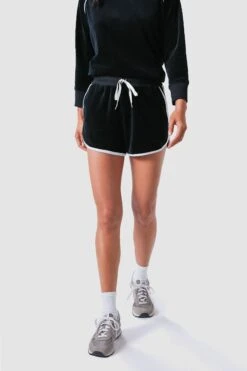 Black And White Piped Anders Short
