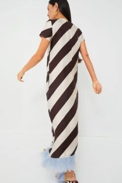 Veneziana Swing Dress With Feathers -Outfit And Shoe Sales Store WEjBL9Dp2LJSuH7oF5c08HRaPoRd4mX7 1