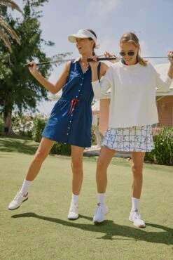 White Quilted Paisley Ally Swing Sweatshirt -Outfit And Shoe Sales Store bvtnVI7DPRr47oJmn8Q5iMdmaImiCYbQ 1 bd23ab73 b71c 46f7 a611 749cddac1f36