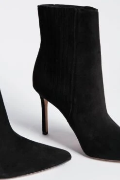 Veronica Beard Black Lisa Boots -Outfit And Shoe Sales Store cxA9ikK6JnZiMJaoBcYKvlTk4BMWClyM 1