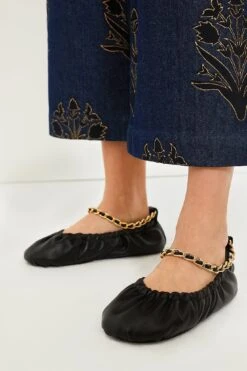 ULLA JOHNSON Noir Leather Ballet Flats With Chain 7 ULLA JOHNSON Noir Leather Ballet Flats With Chain -Outfit And Shoe Sales Store dBGWcYzINFDpYyi5f6UGJzy3ozXJgL7A 1