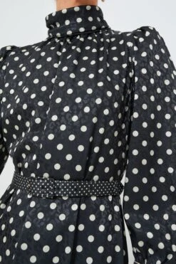 Black Polka Dot Faven Dress -Outfit And Shoe Sales Store gkqwijqEblcaTHn7eME9XeRzGMKUw74m 1