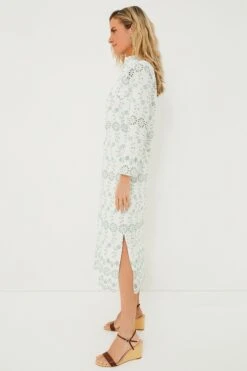 Gasparilla Green Eyelet Button Front Long Sleeve Caftan -Outfit And Shoe Sales Store hTbOlHazO1FO33VIqq3veaT36m7c24ul 1