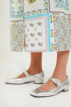 Silver Leather Low Mary Janes 8 Silver Leather Low Mary Janes -Outfit And Shoe Sales Store kIKofg4RTxnWBySaOLVwhZc1PEJjI5XE 1