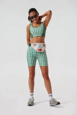 Find The Fun Socks -Outfit And Shoe Sales Store mc4cfwg219QReRVuAmdfV5hxXKDjXwgI 1