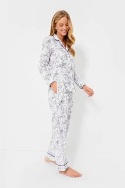 Women's Timeless Toile Pajama Set -Outfit And Shoe Sales Store n7yANsIGf3cGomragaDdnx8zBJDYIdQ3 1