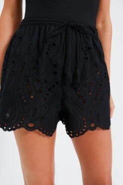 Tangier Border Embroidered Nero Jasper Shorts -Outfit And Shoe Sales Store rEn4ndgARRmwt2ukWGLBAYWortujRPUe 1