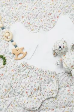 Liberty Theo Play Mat -Outfit And Shoe Sales Store sGssvKFyqTK1VIGibt2JOYBmsazvBtV9 1