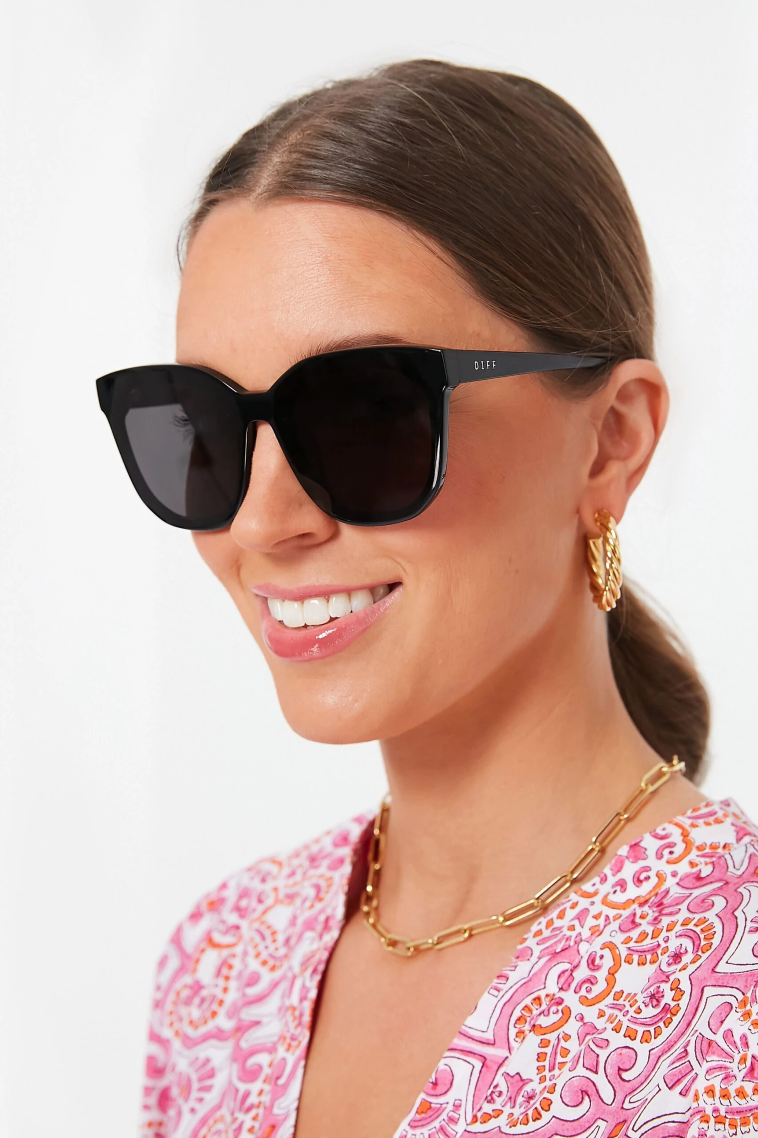 Black And Grey Gia Sunglasses 2 Black And Grey Gia Sunglasses - Image 2