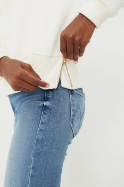 Varley Egret Roselle Half Zip Fleece -Outfit And Shoe Sales Store v5JJuwV60BZm6cmXLx1GsyXHy6lzc4O1 1