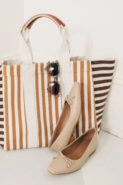 Beige Leather Monica Flats -Outfit And Shoe Sales Store xEnaJFpdBy8yG06u3FTHfTdEQS2DjALx 1