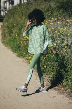 French Green And Provence Toile Kaylee Legging -Outfit And Shoe Sales Store yvR2TN0IqsxOsimsSb8ppllsbuazntwa 1