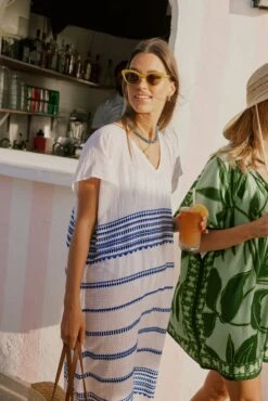 Blue Yani Classic Caftan -Outfit And Shoe Sales Store z5dndhUxmdliOYS2cyVdtnu2GbavN8VI 1