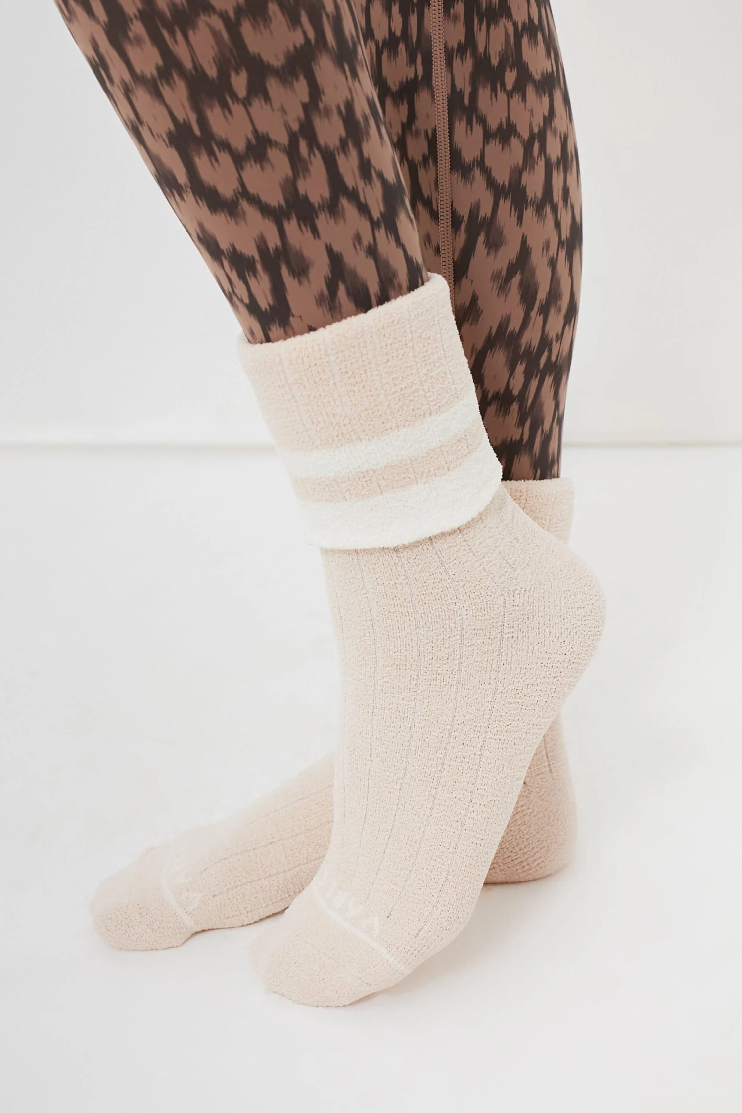 Varley Egret And Sandshell Preston Sock 3 Varley Egret And Sandshell Preston Sock - Image 3